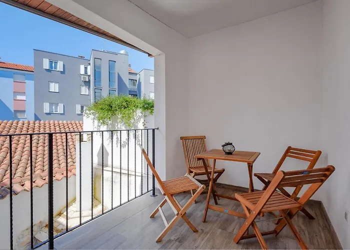 Center House With Apartamento *
