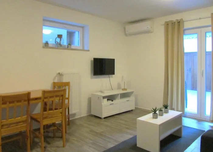 Center House With Apartamento *