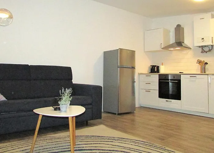 Center House With Apartamento